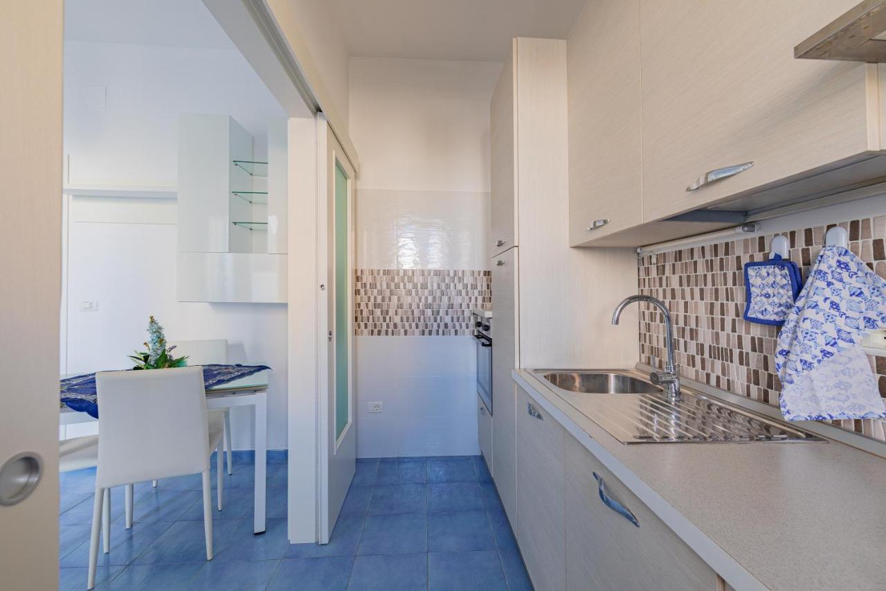 Apartament A Due Passi Dal Mare Torre Lapillo Zewnętrze zdjęcie